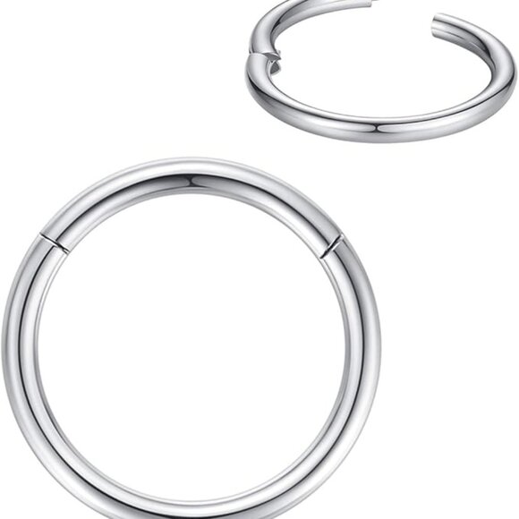 2 pieces of 6mm 14g clicker rings. Brand new - Picture 1 of 2